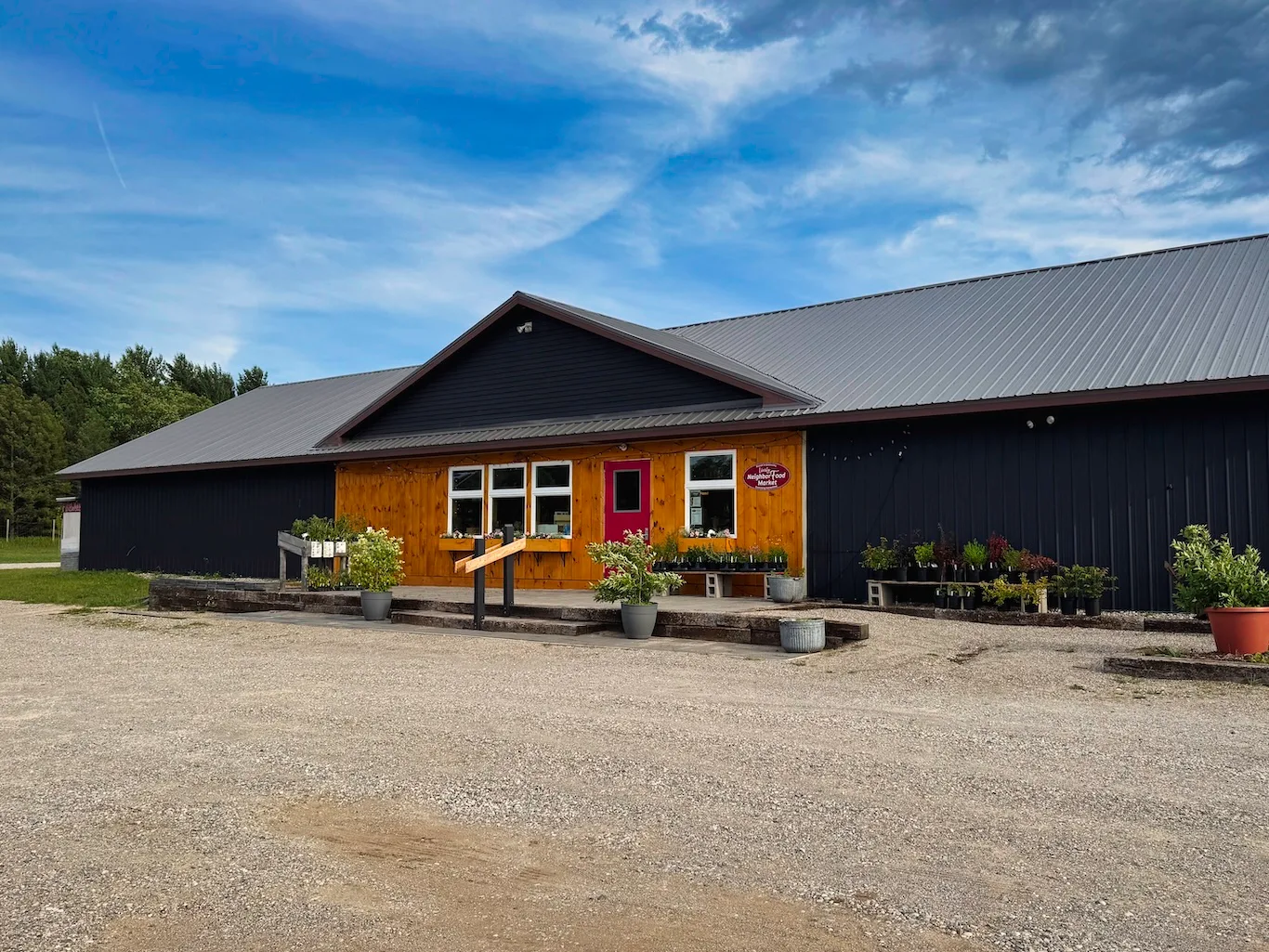 On-Site Lively NeighborFood Market